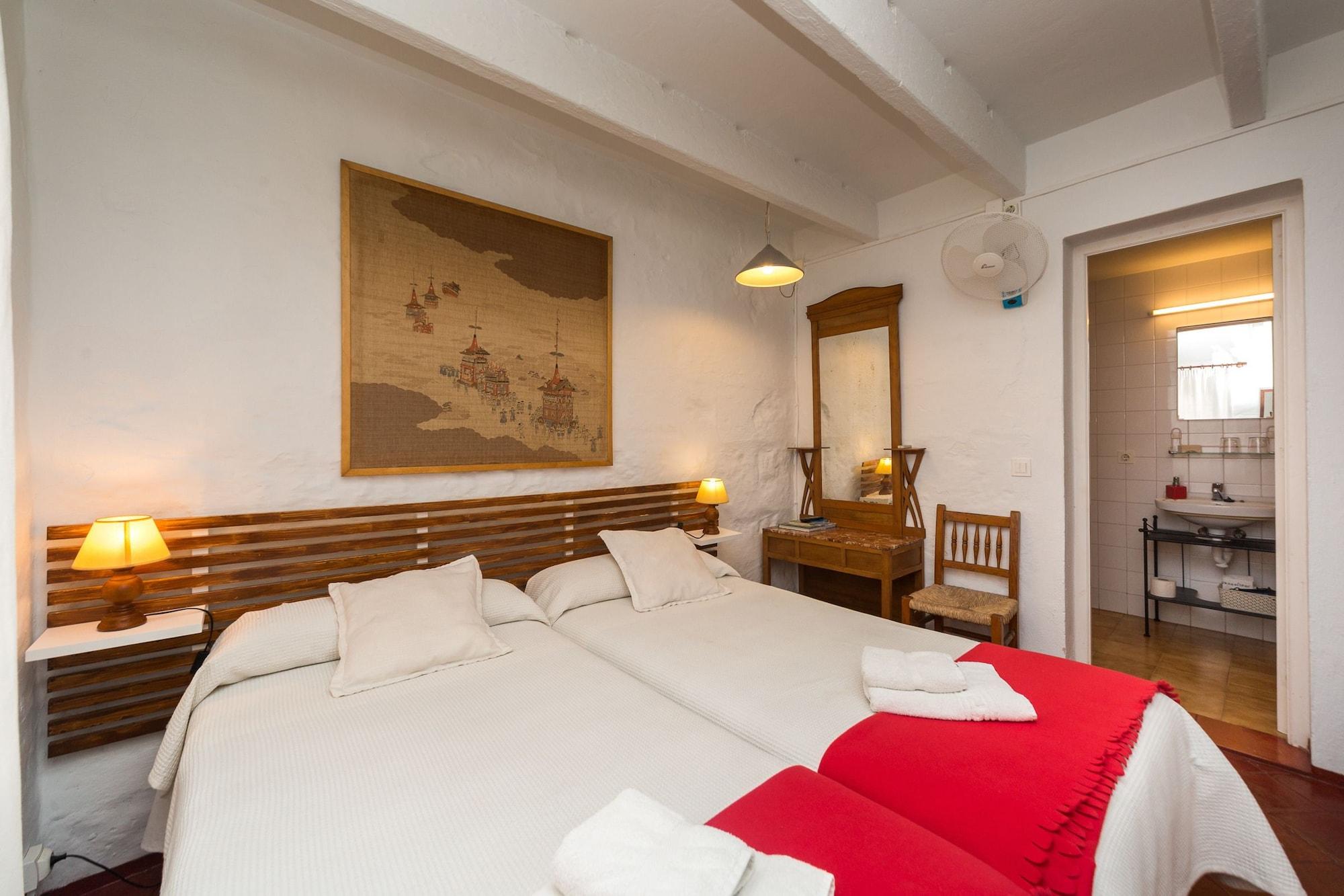 Hostal S'Engolidor Santo Tomás Kültér fotó
